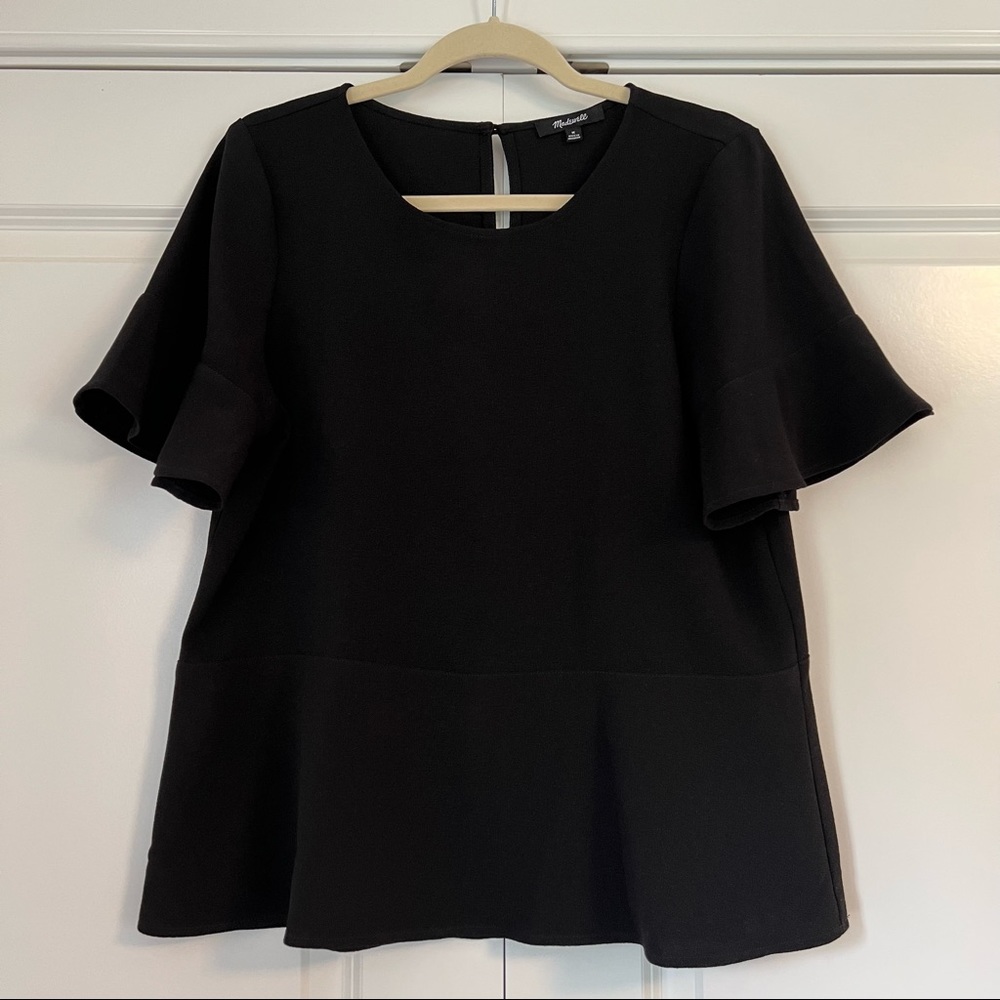 Madewell black keyhole back peplum short flutter sleeved blouse